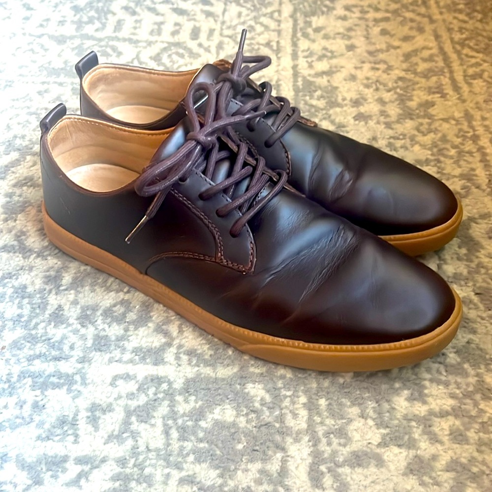 Men’s size 9.5 CLAE Ellington Sneaker - Walrus Brown Leather